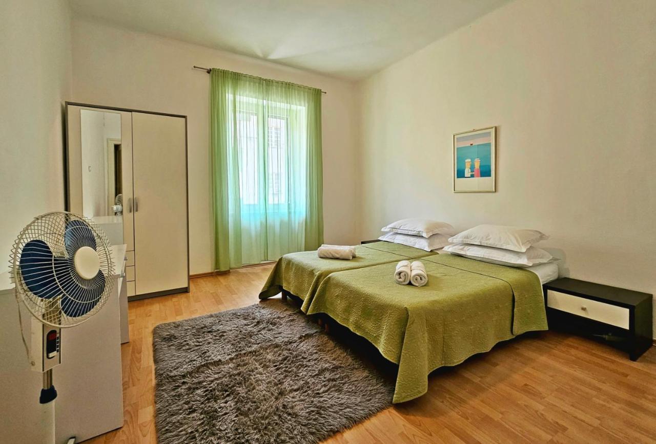 Nina Marie Apartma Split